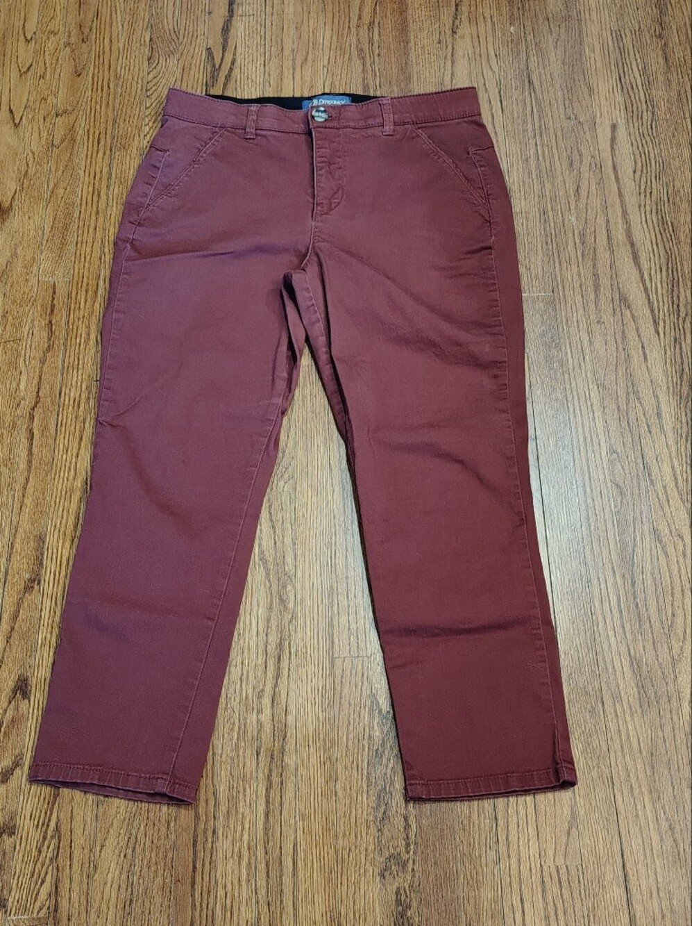 Democracy Ankle Pants in Burgundy